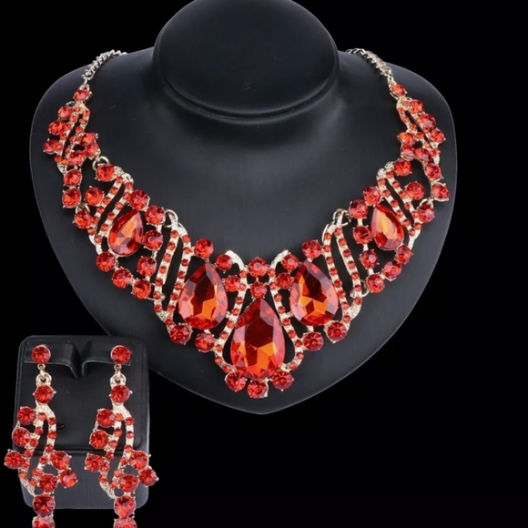 18K gold plated red and white crystal Necklace earrings set - Picture 7 of 12